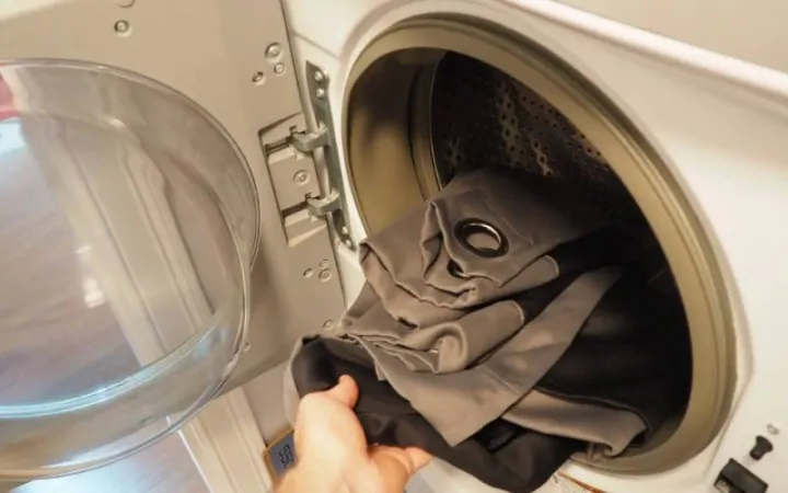 Curtain Cleaning